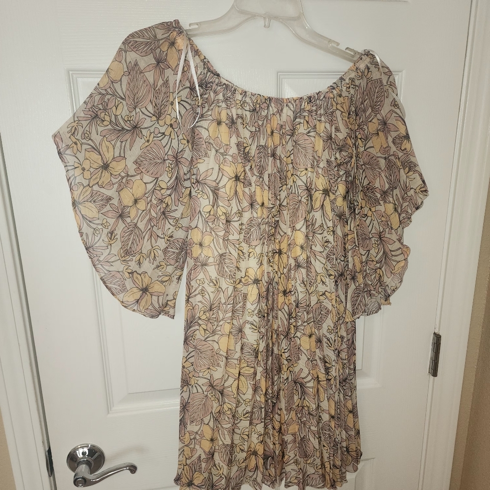 TJD Floral Pleated, Off Shoulder Mini Dress